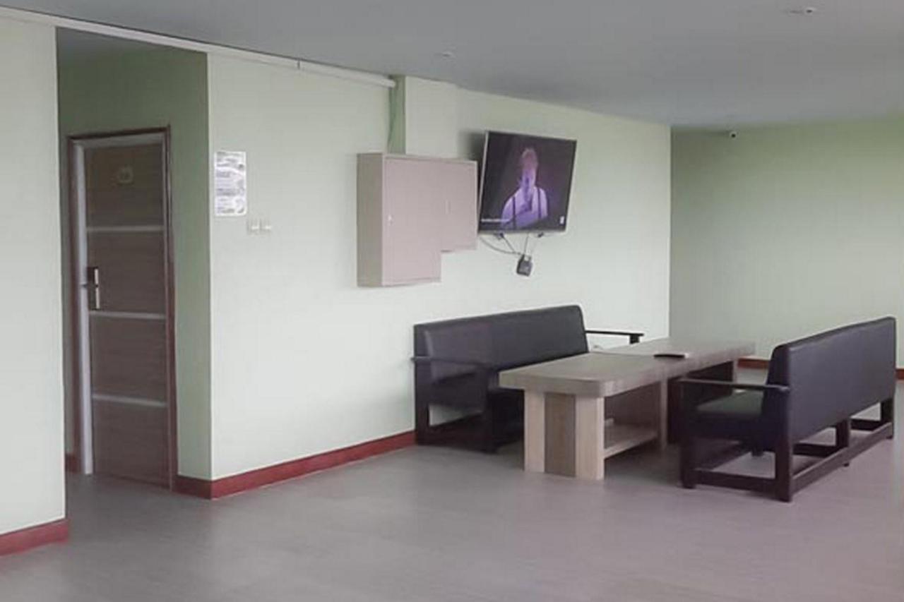 Guest House Anak Raja Pangkalan Bun Syariah Mitra Reddoorz Extérieur photo