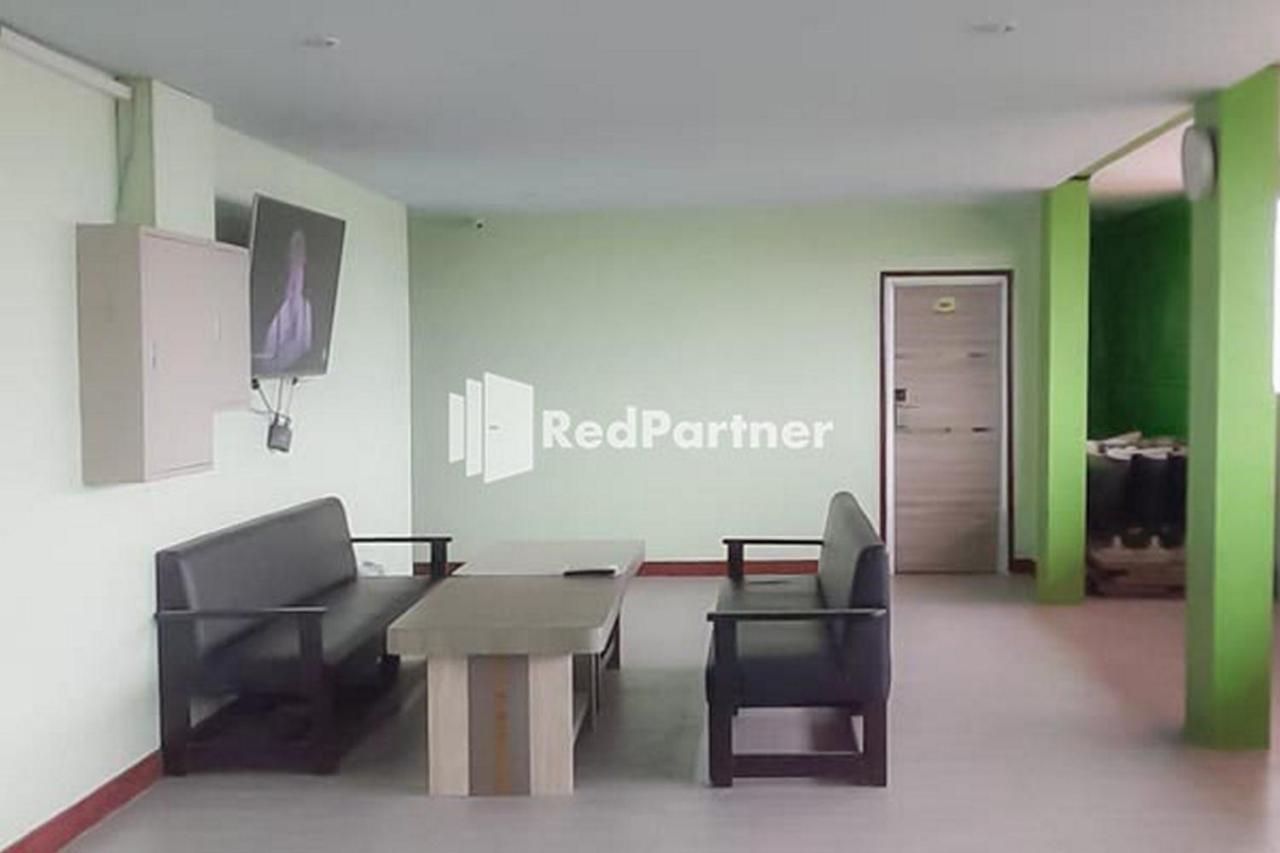 Guest House Anak Raja Pangkalan Bun Syariah Mitra Reddoorz Extérieur photo