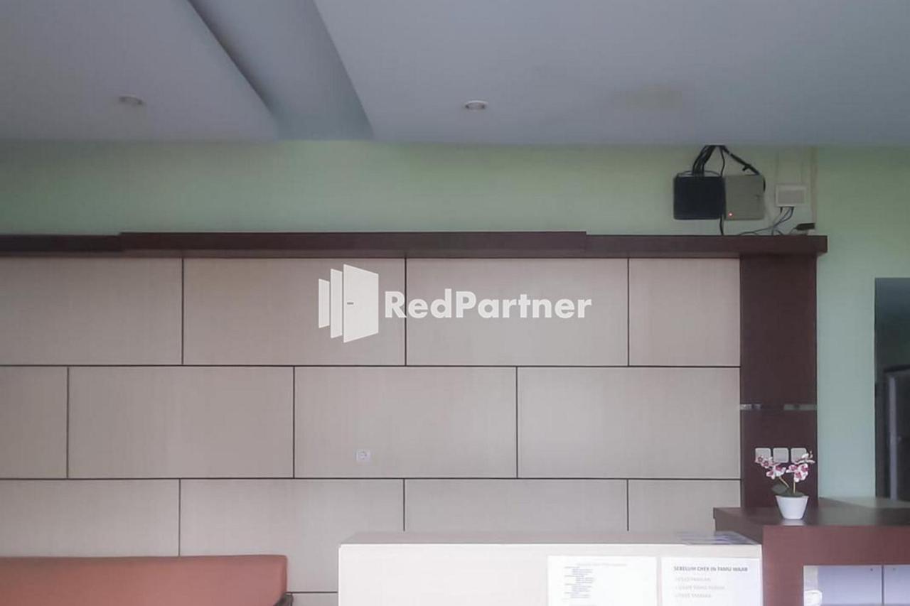 Guest House Anak Raja Pangkalan Bun Syariah Mitra Reddoorz Extérieur photo